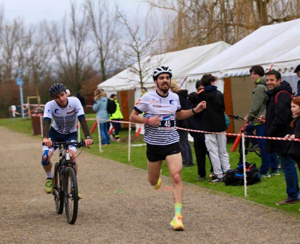 Entraînement de triathlon au Castres Sports Nautiques